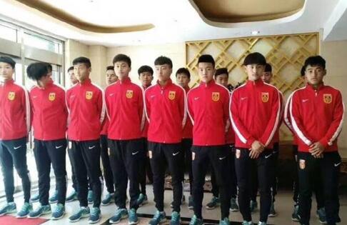 亚洲欧美精品中文第三
